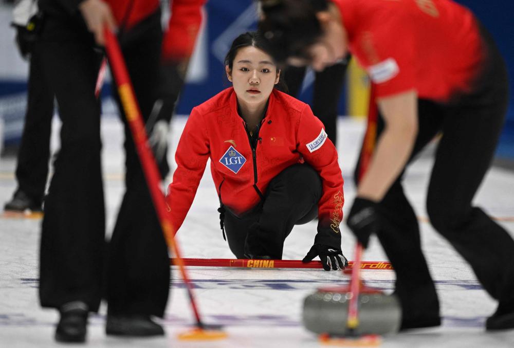 记者：热刺、红军有意红牛球员迪奥曼德，都已和球员团队接触