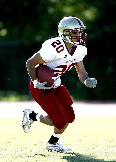 离谱的手感！库明加10投1中贡献4分7篮板3助攻