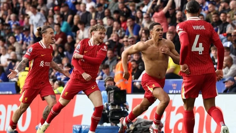 英超：阿森纳客场3-1击败诺维尔