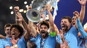 和利物浦一个病情，后防不稳，更衣室失控